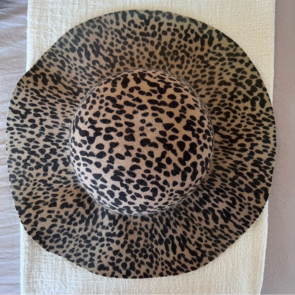 Cheetah hat